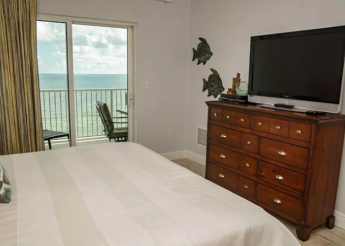 Holiday home Crystal Shores West 505 *