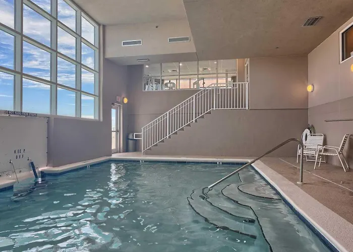 Crystal Shores West 505 Holiday home